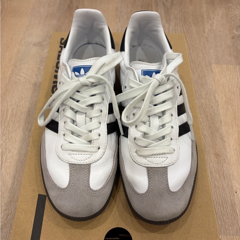 Adidas Samba